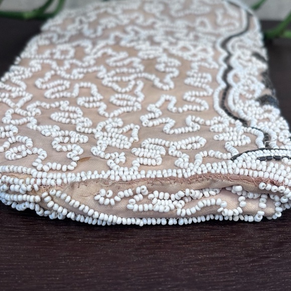 Walborg Vintage Women's Clutch Handbeaded Small Inside Pocket Snap Closure - Picture 13 of 16